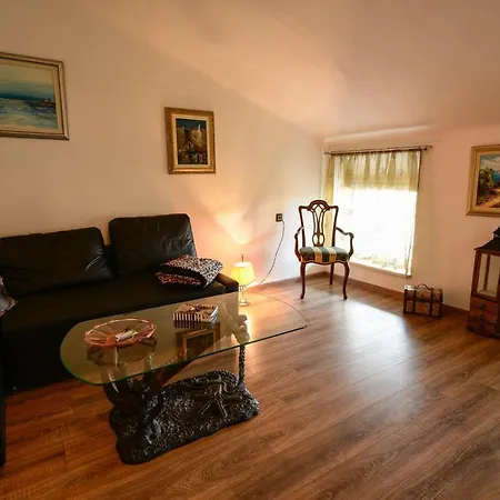 Josip Апартаменты